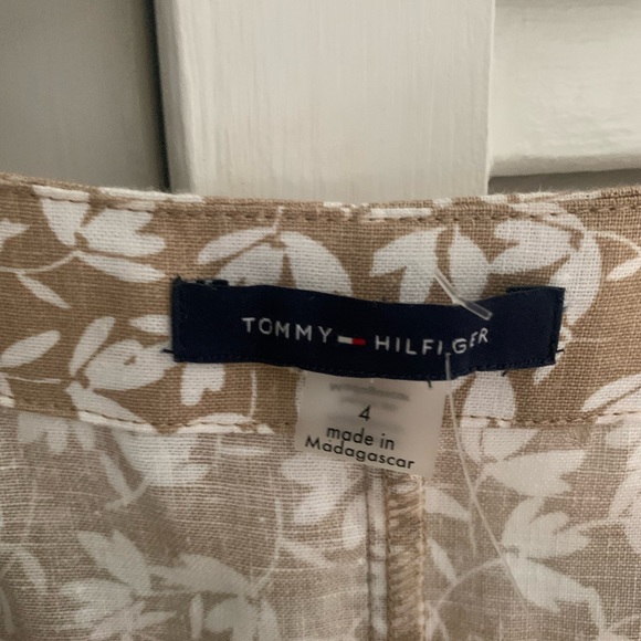 Tommy Hilfiger Tan/White Women's North Beach Leaves Flutter Sleeve Dress. Size 4 - Picture 4 of 5